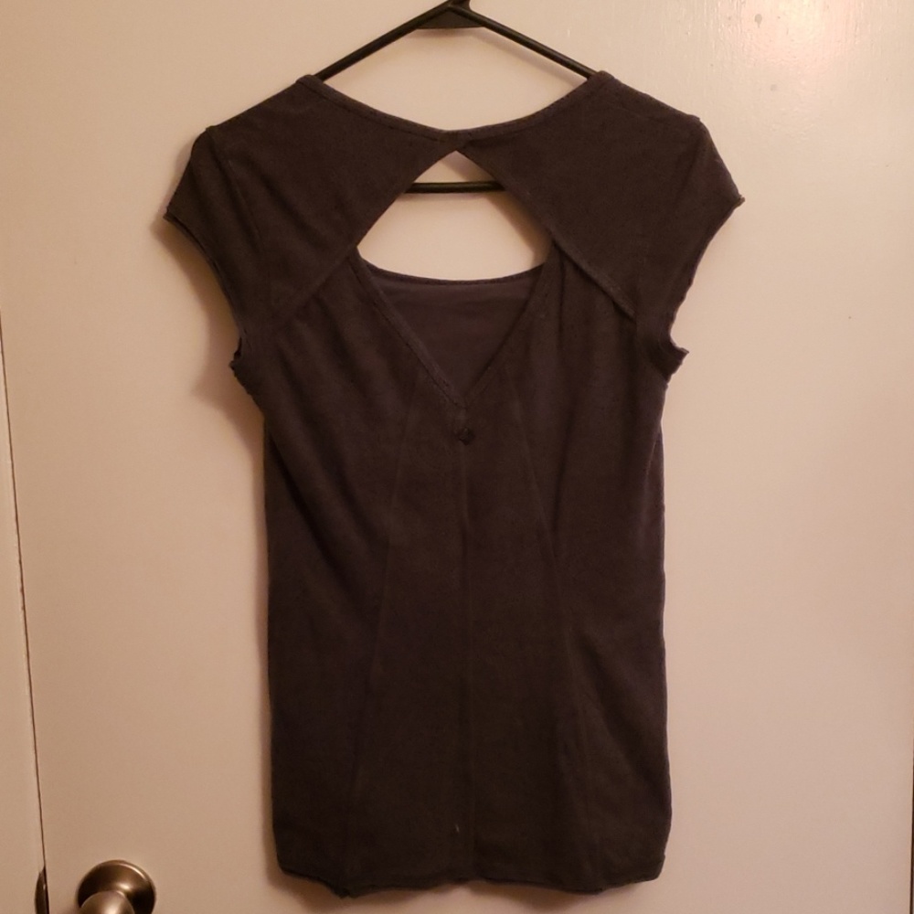Atheletic top